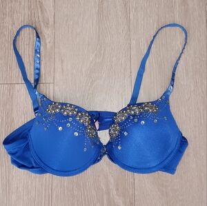NEW Twenty One Embellished Bra
